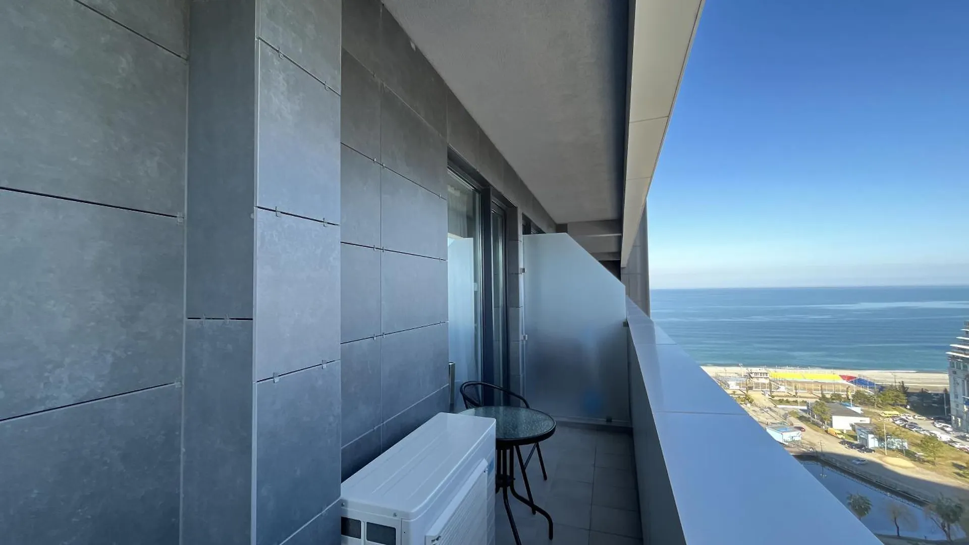 Batumi Courttyard Great Holidays 0*,