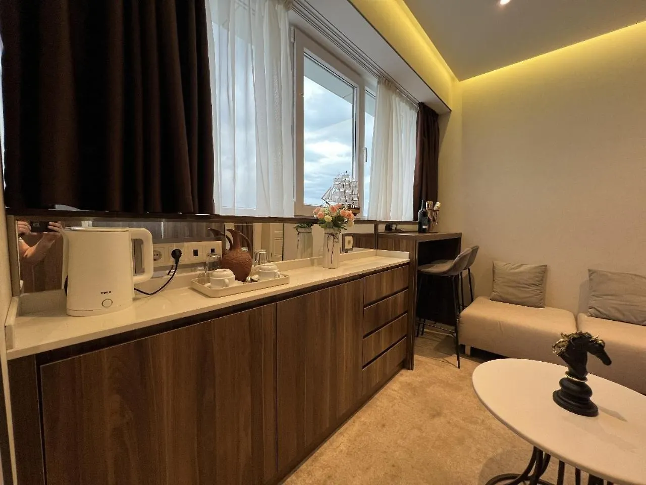Batumi Courttyard Great Holidays Apartment